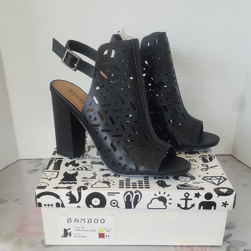 BAMBOO Black Cutout Peep-Toe Heels